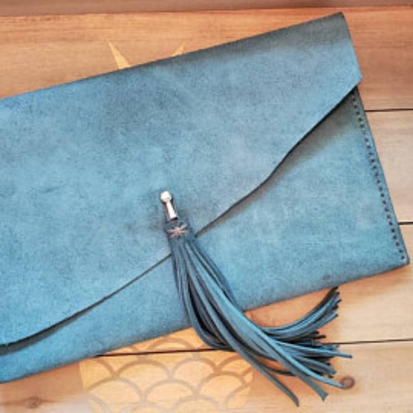 ScapeGrace Designs Teal Blue Leather Suede Clutch - Picture 3 of 3